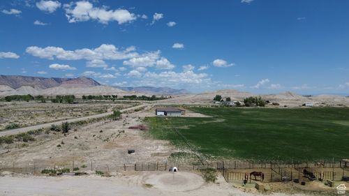 25-1040 N 200 E, Ferron, UT, 84523-7756 | Card Image