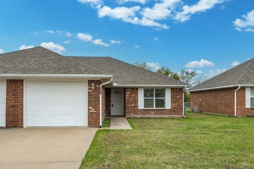 406 B W Andrew Dr, Mabank, TX, 75147 | Card Image
