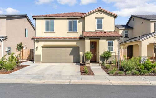 367 Talus Way S, Madera, CA, 93636 | Card Image