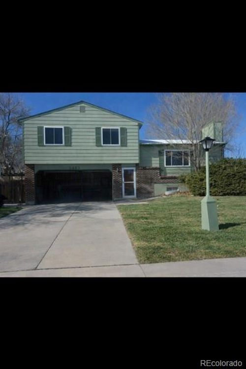 2433 Sunset Dr, Longmont, CO, 80501-0905 | Card Image