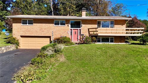 2717 Lakeview Drive, St Albans, WV, 25177 | Card Image