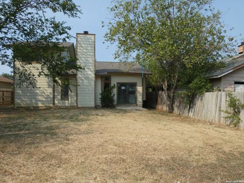 8686 Ridge Mile Dr, San Antonio, TX, 78239-4082 | Card Image