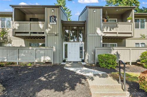 apt-r205-1506 N Defiance St, Tacoma, WA, 98406-2486 | Card Image