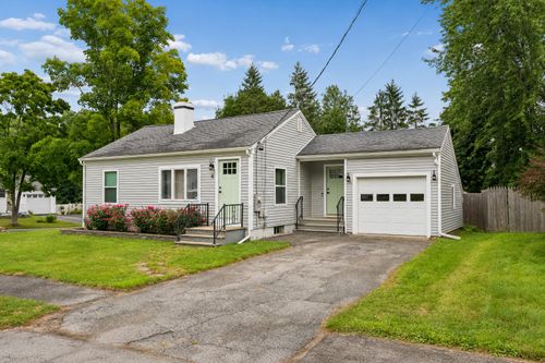 41 Raymond Rd, Portland, ME, 04102-1505 | Card Image