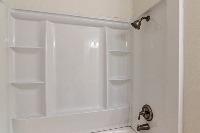 1214 Hunt - New surround tub ans shower combo | Image 11