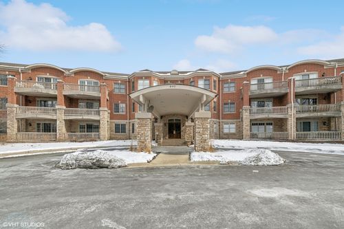 214-940 Augusta Way, Highland Park, IL, 60035 | Card Image