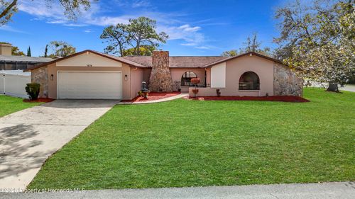 7478 Dundee Way, WEEKI WACHEE, FL, 34613-7427 | Card Image