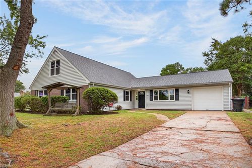 4516 Sheffield Dr, Virginia Beach, VA, 23455-6431 | Card Image