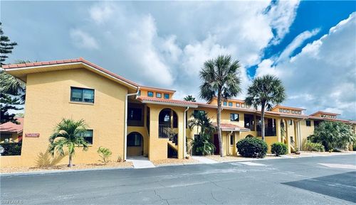 unit-103-9871 Citadel Ln, BONITA SPRINGS, FL, 34135-4681 | Card Image