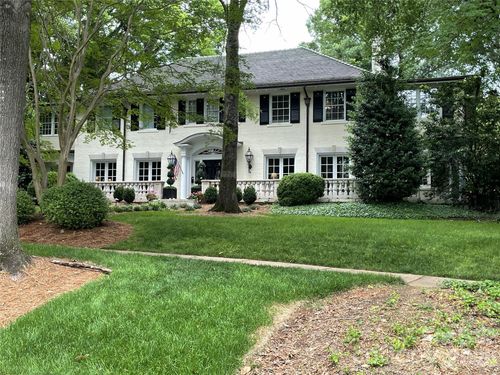 937 Granville Rd, Charlotte, NC, 28207-1831 | Card Image