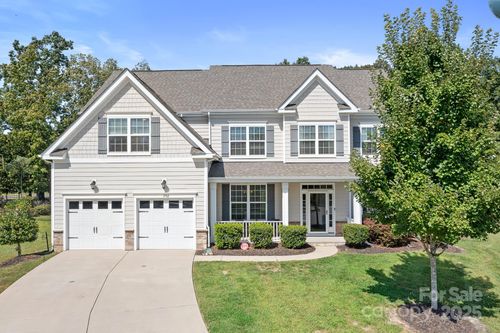 3782 Cragganmore Ct, Charlotte, NC, 28215-7377 | Card Image