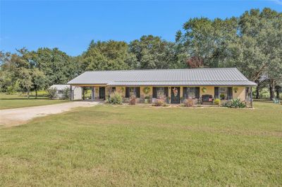 9079 County Road 120, House other with 3 bedrooms, 2 bathrooms and null parking in Centerville TX | Image 1