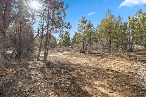 15-15 E Pine St, Orderville, UT, 84758 | Card Image