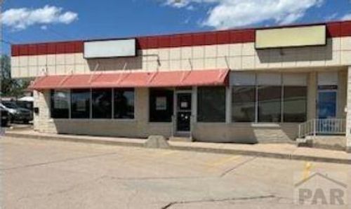 2910 N Elizabeth St, Pueblo, CO, 81008-1136 | Card Image