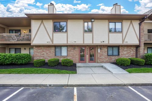 2229b-2229 Hedgerow Rd, Columbus, OH, 43220-6333 | Card Image