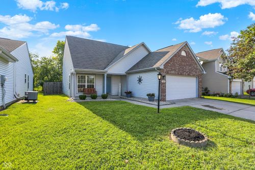 5720 Outer Bank Rd, Indianapolis, IN, 46239-6910 | Card Image