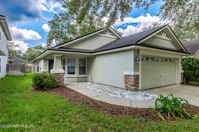 725 Skipping Stone Way, House other with 3 bedrooms, 2 bathrooms and null parking in Orange Park FL | Image 3