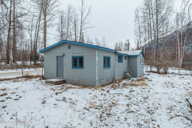 029_2025.02.19 . 24330 Sunnyside Dr | Image 29