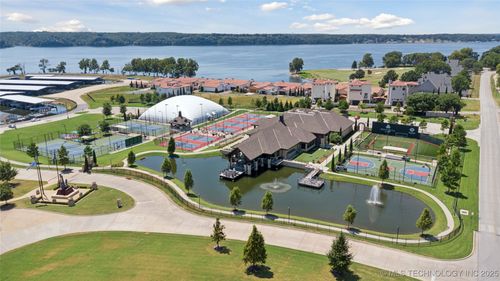 20432024-57425 E Highway 125, Afton, OK, 74331-8719 | Card Image