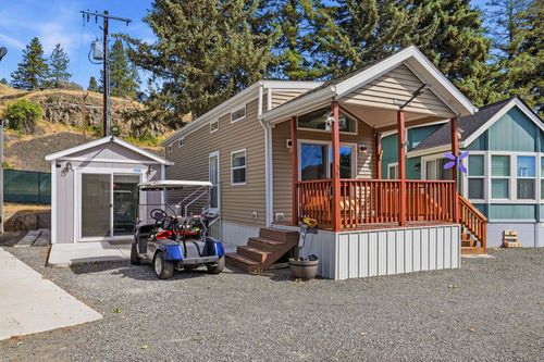 18617 W Williams Lake Rd, Cheney, WA, 99004-8957 | Card Image