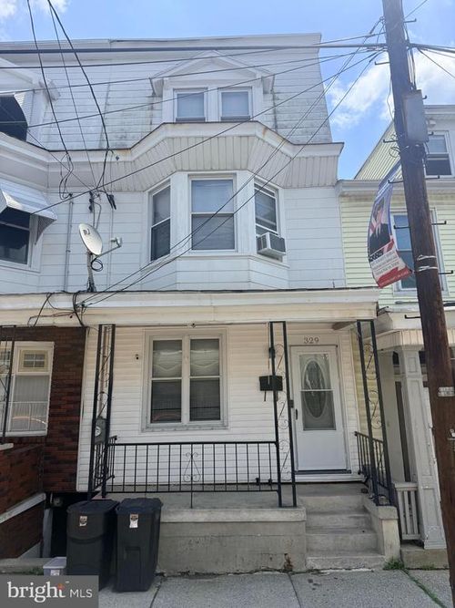 329 N Front St, MINERSVILLE, PA, 17954-1416 | Card Image