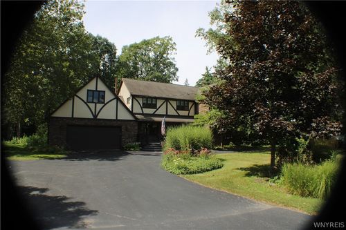 5311 Tonawanda Creek Rd, North Tonawanda, NY, 14120-9539 | Card Image