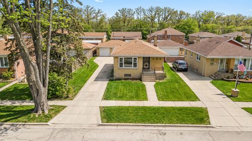 9120 26th Pl, Brookfield, IL, 60513-1010 | Card Image
