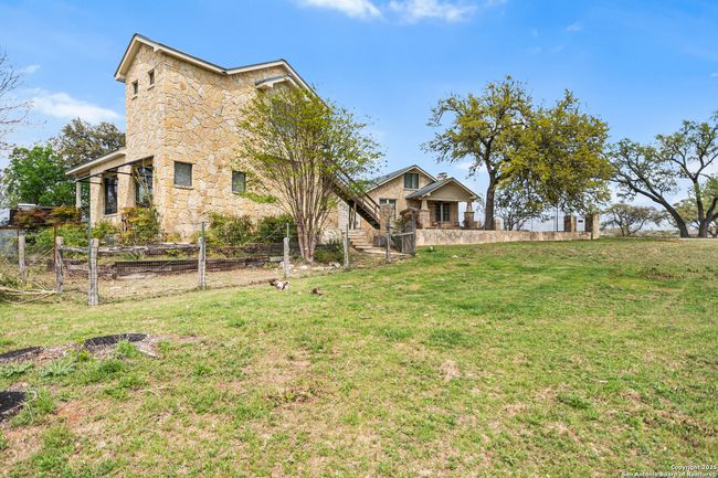 70 Cleo Ln, House other with 4 bedrooms, 4 bathrooms and null parking in Boerne TX | Image 56