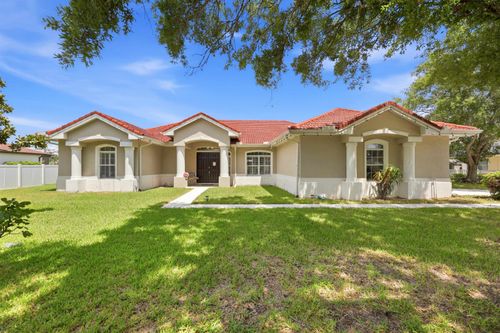 76 Club House Dr, Palm Coast, FL, 32137-8135 | Card Image