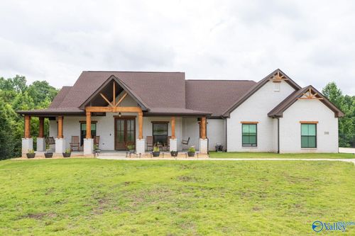 108 Brookshire Cir, Huntsville, AL, 35811-8136 | Card Image
