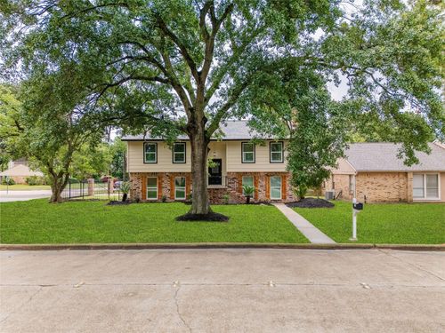 8707 Wind Side Dr, Houston, TX, 77040-3455 | Card Image