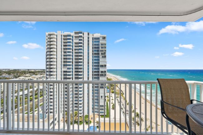 APT-1808 - 1370 S Ocean Blvd, Condo with 2 bedrooms, 3 bathrooms and null parking in Pompano Beach FL | Image 34