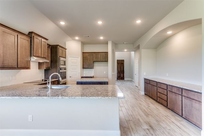 964 Shadow Valley Rd, House other with 4 bedrooms, 4 bathrooms and null parking in Whitesboro TX | Image 4