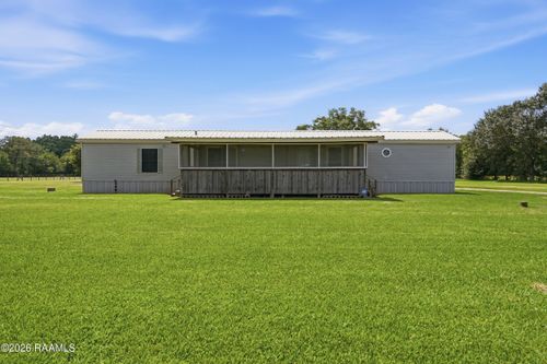 239 Canadian Ln, Church Point, LA, 70525-4831 | Card Image
