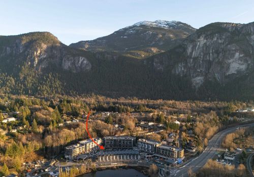 109-1504 Scott Cres, Squamish, BC, V8B1G4 | Card Image
