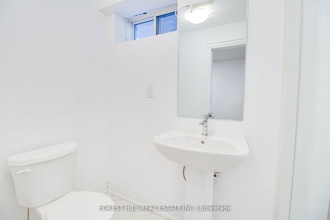 38 Chiara Rose Lane, House attached with 4 bedrooms, 5 bathrooms and 1 parking in Richmond Hill ON | Image 22