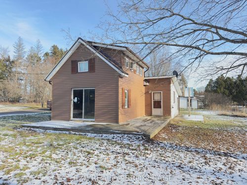 10 Jones St, Flinton, ON, K0H1P0 | Card Image