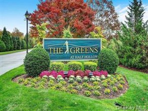 742 Verona Dr, Huntingtn Sta, NY, 11747-5249 | Card Image