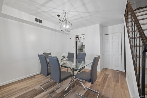 24 Wooded Way, Calverton, NY, 11933-9705 | Card Image