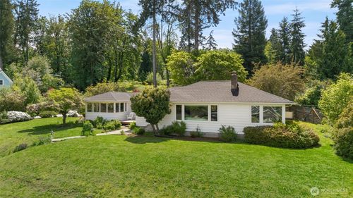 5930 Rose Loop Ne, Bainbridge Island, WA, 98110-3172 | Card Image
