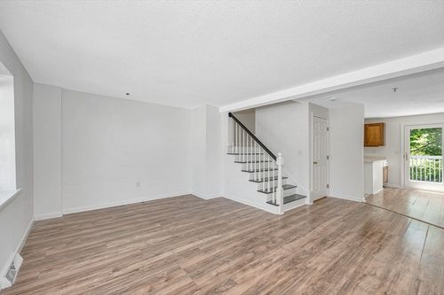 apt-13-161 Flower Ln, Dracut, MA, 01826-4670 | Card Image