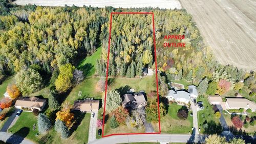 812 Eastview Dr, Antigo, WI, 54409 | Card Image