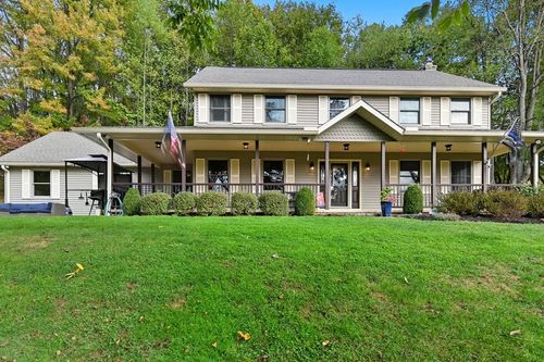 644 Ross Rd, Bellville, OH, 44813-9042 | Card Image