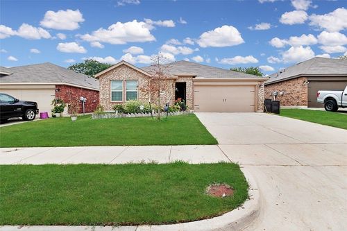 3617 Doris Dr, Denton, TX, 76207-7311 | Card Image