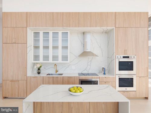 pha-1099 Germantown Ave, PHILADELPHIA, PA, 19123-0002 | Card Image