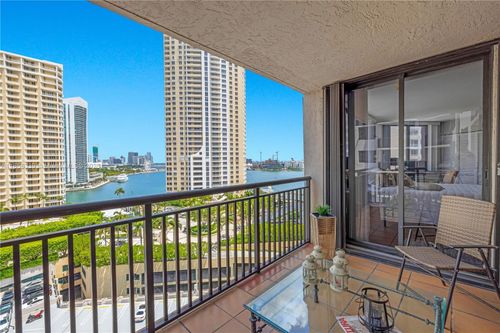 apt-1514-540 Brickell Key Dr, Miami, FL, 33131-3534 | Card Image