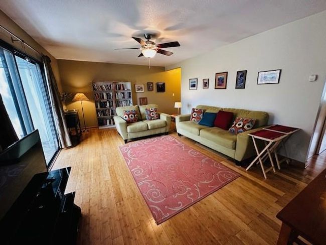 UNIT-56 - 900 Cambridge Dr, Condo with 2 bedrooms, 1 bathrooms and 2 parking in Benicia CA | Image 11
