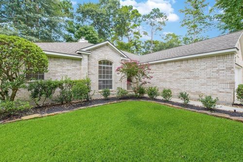 74 S Wynnoak Cir, Spring, TX, 77382-5716 | Card Image