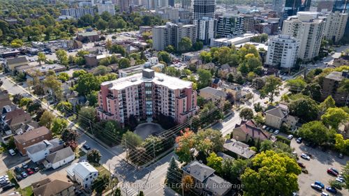 402-600 Talbot St, London, ON, N6A5L9 | Card Image