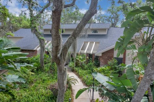 204 Green Lake Cir, LONGWOOD, FL, 32779-3534 | Card Image